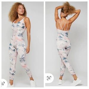 FOURLAPS Elevate Onesie Pink Clouds Size L and Size XL